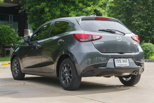 MAZDA 2 1.3 HIGH CONNECT AT ปี 2019 - Image 8