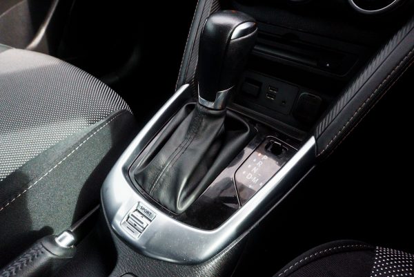MAZDA 2 1.3 HIGH CONNECT AT ปี 2019 - Image 26