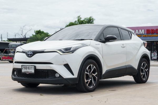 TOYOTA CH-R 1.8 HYBRID MID AT ปี2021 - Image 3