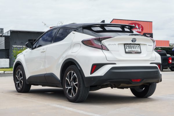 TOYOTA CH-R 1.8 HYBRID MID AT ปี2021 - Image 8