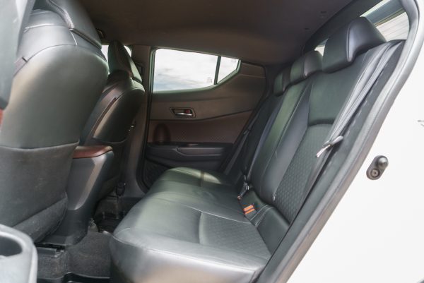 TOYOTA CH-R 1.8 HYBRID MID AT ปี2021 - Image 13