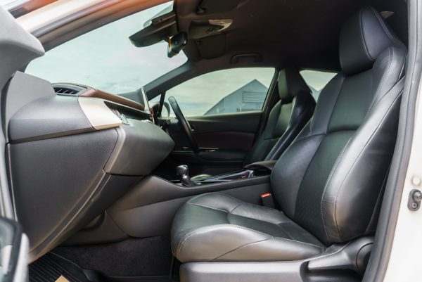TOYOTA CH-R 1.8 HYBRID MID AT ปี2021 - Image 14