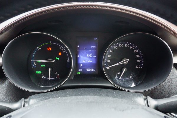 TOYOTA CH-R 1.8 HYBRID MID AT ปี2021 - Image 29