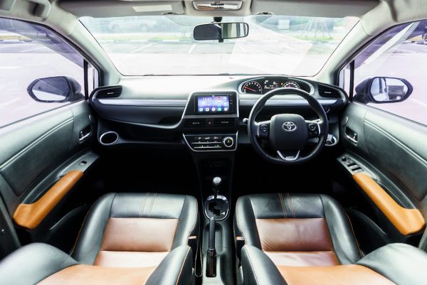 TOYOTA SIENTA 1.5 V ปี2018 - Image 17