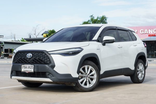 TOYOTA COROLLA CROSS 1.8 HYBRID SMART ปี2022 - Image 2