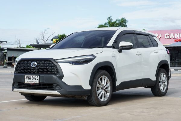 TOYOTA COROLLA CROSS 1.8 HYBRID SMART ปี2022 - Image 3