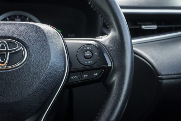 TOYOTA COROLLA CROSS 1.8 HYBRID SMART ปี2022 - Image 20