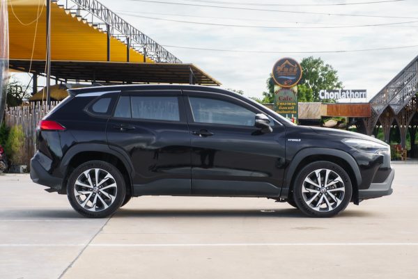 TOYOTA COROLLA CROSS 1.8 HYBRID PREMIUM ปี2021 - Image 6