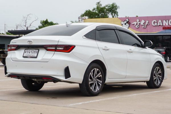 TOYOTA YARIS ATIV 1.2 PREMIUM AT ปี 2023 - Image 7
