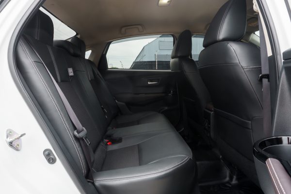TOYOTA YARIS ATIV 1.2 PREMIUM AT ปี 2023 - Image 12