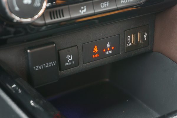TOYOTA YARIS ATIV 1.2 PREMIUM AT ปี 2023 - Image 26