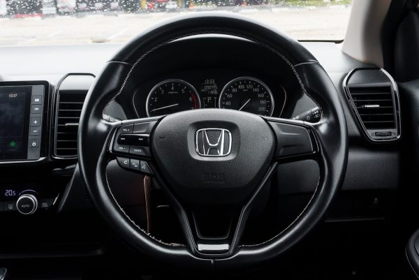 HONDA CITY HATCHBACK 1.0 TURBO SV AT ปี 2021 - Image 16