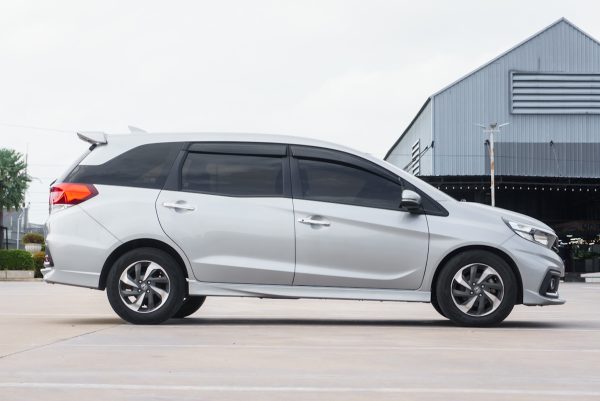HONDA MOBILIO 1.5 RS AT ปี2019 - Image 6