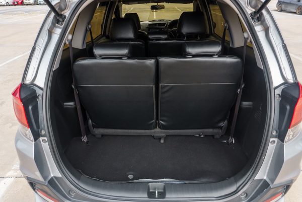HONDA MOBILIO 1.5 RS AT ปี2019 - Image 22