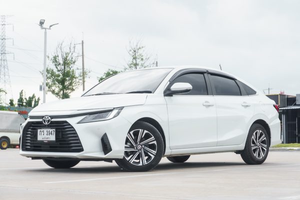 TOYOTA YARIS ATIV 1.2 PREMIUM ปี2023 (กร3947) - Image 2