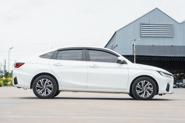 TOYOTA YARIS ATIV 1.2 PREMIUM ปี2023 (กร3947) - Image 6