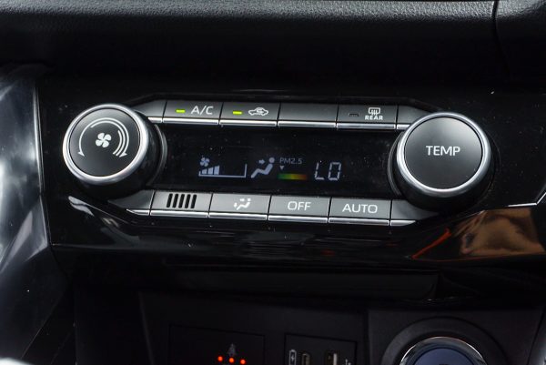 TOYOTA YARIS CROSS 1.5 HEV PREMIUM LUXURY 2023 (4ขษ6791) - Image 23