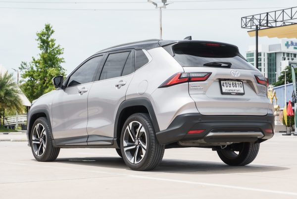 TOYOTA YARIS CROSS 1.5 HEV PREMIUM LUXURY 2023 (4ขษ6810) - Image 9