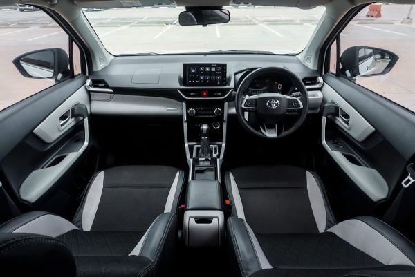 TOYOTA VELOZ 1.5 PREMIUM 2023 - Image 15