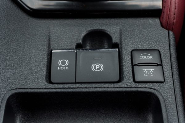 TOYOTA YARIS ATIV 1.2 PREMIUM LUXURY 2022 - Image 24