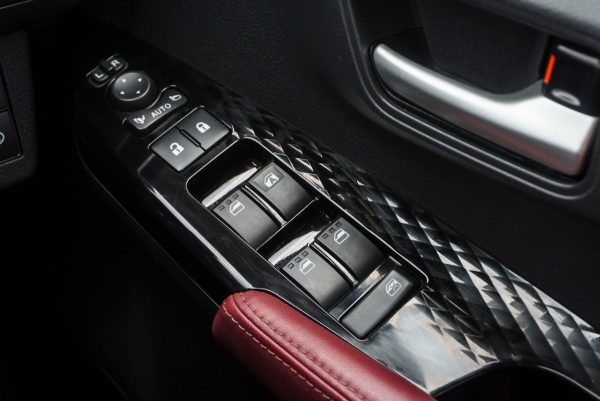 TOYOTA YARIS ATIV 1.2 PREMIUM LUXURY 2022 - Image 26