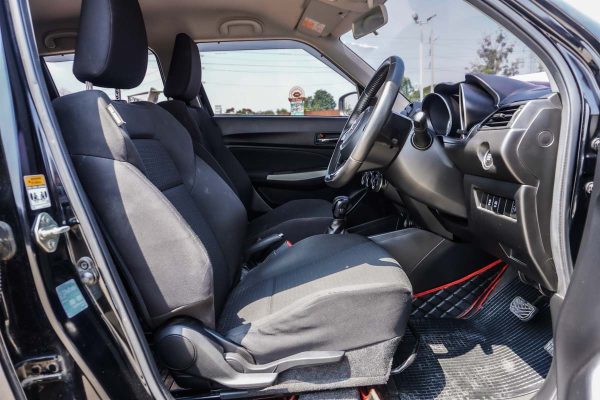 SUZUKI SWIFT 1.2 GLX AT ปี 2018 (กท8850) - Image 11