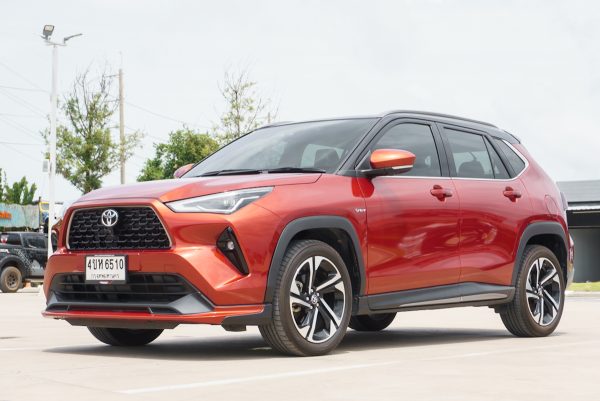 TOYOTA YARIS CROSS 1.5 HEV PREMIUM LUXURY 2023 (4ขห6510) - Image 3