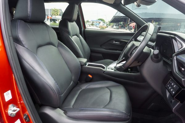 TOYOTA YARIS CROSS 1.5 HEV PREMIUM LUXURY 2023 (4ขห6510) - Image 11