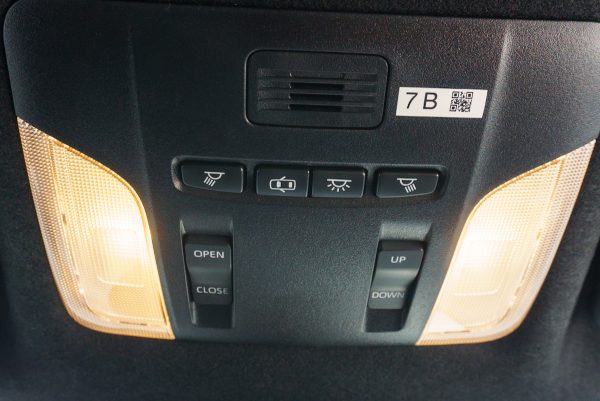 TOYOTA COROLLA CROSS 1.8 HEV GR SPORT 2022 - Image 28
