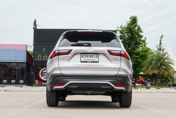 TOYOTA YARIS CROSS 1.5 HEV SMART 2023 - Image 8