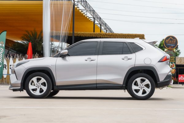 TOYOTA YARIS CROSS 1.5 HEV SMART 2023 - Image 10