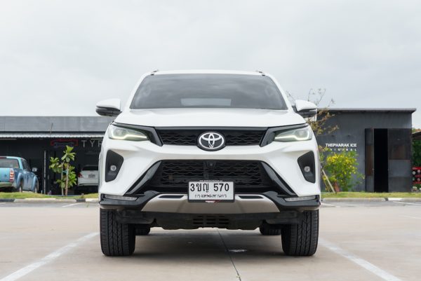 TOYOTA FORTUNER 2.4 LEADER 4WD 2022 - Image 4