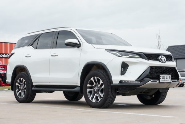 TOYOTA FORTUNER 2.4 LEADER 4WD 2022 - Image 5