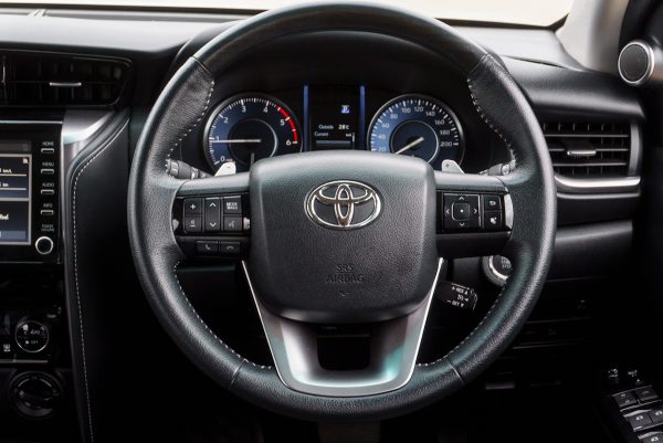 TOYOTA FORTUNER 2.4 LEADER 4WD 2022 - Image 17