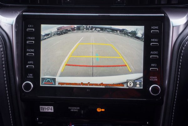 TOYOTA FORTUNER 2.4 LEADER 4WD 2022 - Image 21