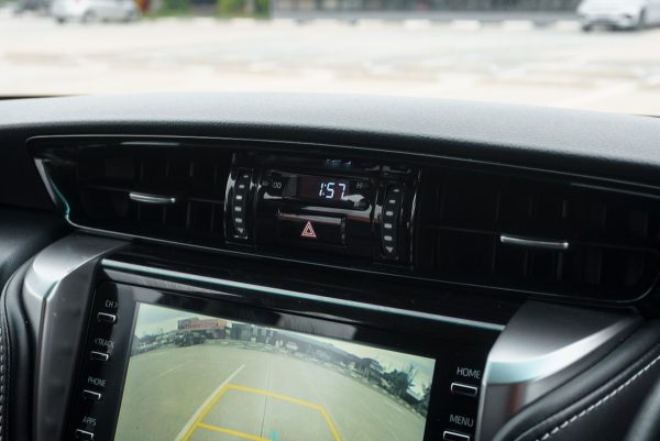 TOYOTA FORTUNER 2.4 LEADER 4WD 2022 - Image 22