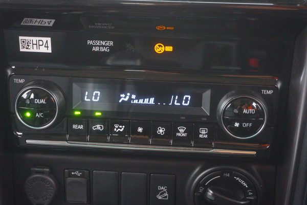TOYOTA FORTUNER 2.4 LEADER 4WD 2022 - Image 23