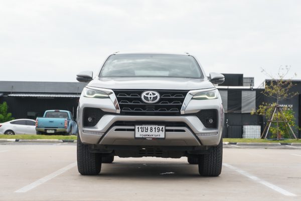 TOYOTA FORTUNER 2.4 V 2021 - Image 4