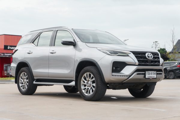TOYOTA FORTUNER 2.4 V 2021 - Image 5