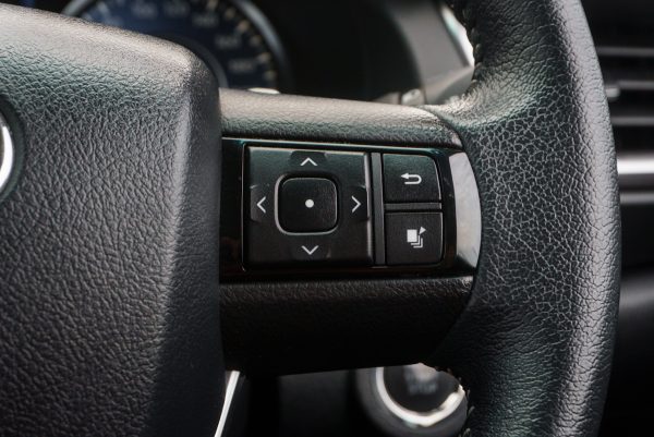 TOYOTA FORTUNER 2.4 V 2021 - Image 19