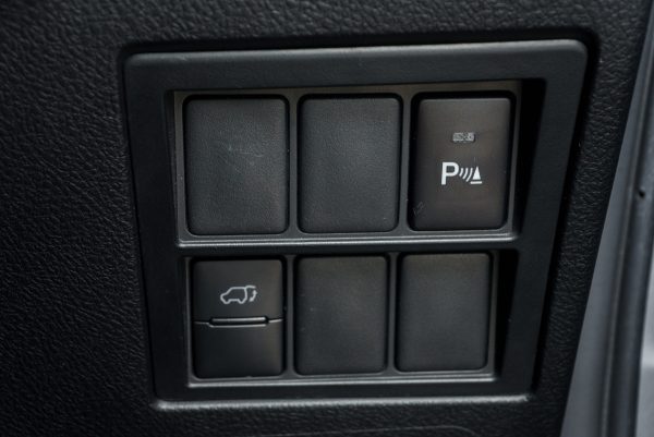 TOYOTA FORTUNER 2.4 V 2021 - Image 30