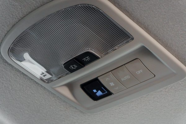 TOYOTA FORTUNER 2.4 V 2021 - Image 33