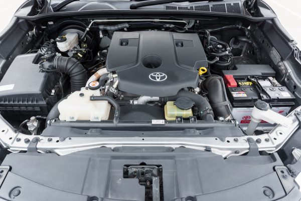 TOYOTA FORTUNER 2.4 V 2021 - Image 35