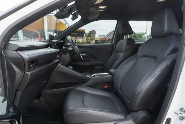 TOYOTA YARIS CROSS 1.5 HEV PREMIUM 2023 (4ขศ1820) - Image 14