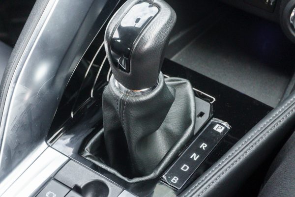 TOYOTA YARIS CROSS 1.5 HEV PREMIUM 2023 (4ขศ1820) - Image 25