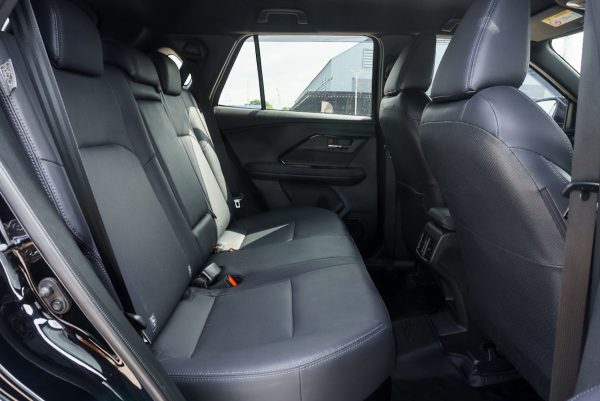 TOYOTA YARIS CROSS 1.5 HV PREMIUM AT 2025 (ฆฌ6945) - Image 13