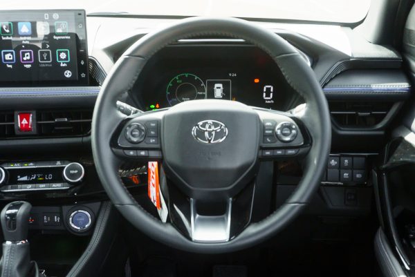 TOYOTA YARIS CROSS 1.5 HV PREMIUM AT 2025 (ฆฌ6945) - Image 17