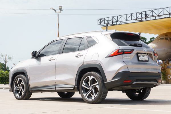 TOYOTA YARIS CROSS 1.5 HEV PREMIUM LUXURY 2023 (4ขห6513) - Image 9