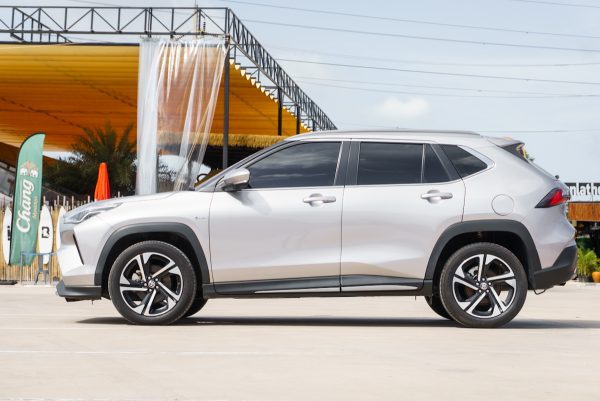 TOYOTA YARIS CROSS 1.5 HEV PREMIUM LUXURY 2023 (4ขห6513) - Image 10