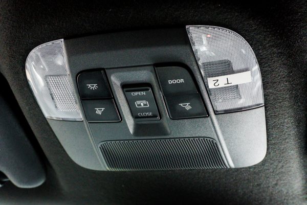 TOYOTA YARIS CROSS 1.5 HEV PREMIUM LUXURY 2023 (4ขห6513) - Image 30